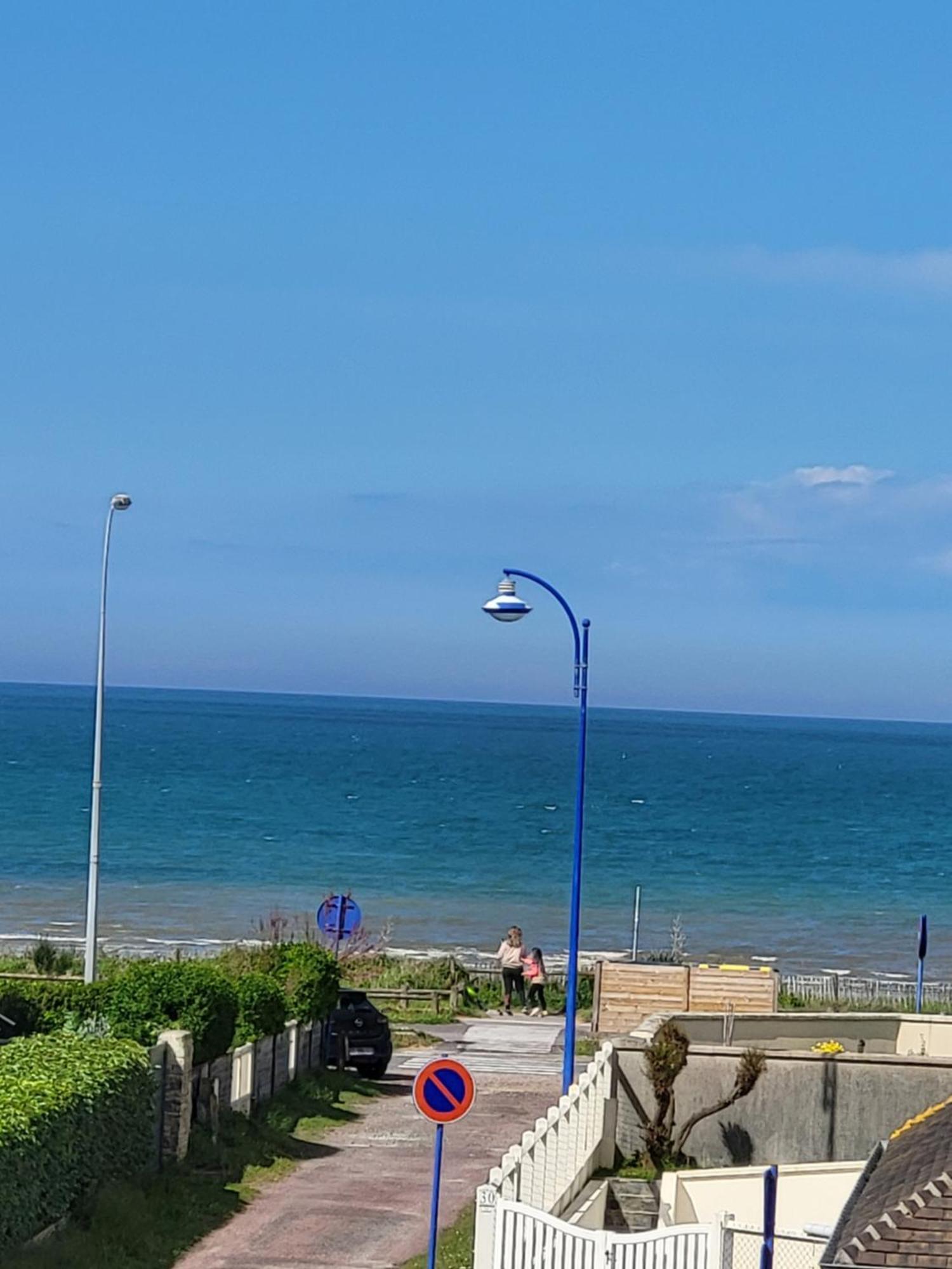 De La Mer Colleville-Montgomery Extérieur photo